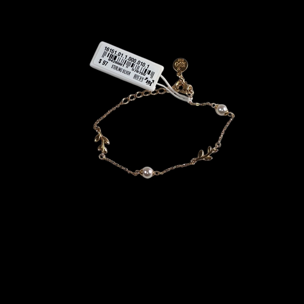 Gold colored Sterling Sliver  Bracelet with Pearl Accent - Picture 2 of 3
